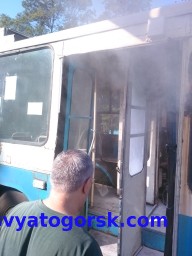 In Kramatorsk, near the Police Department, a trolley bus was burning